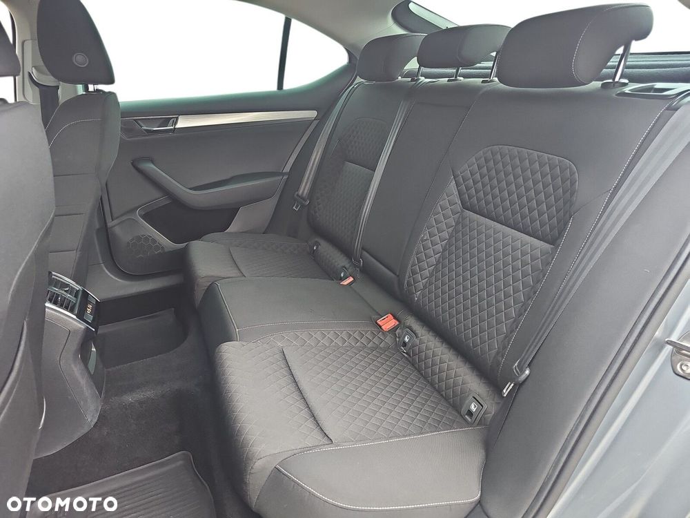 Skoda Superb - 8