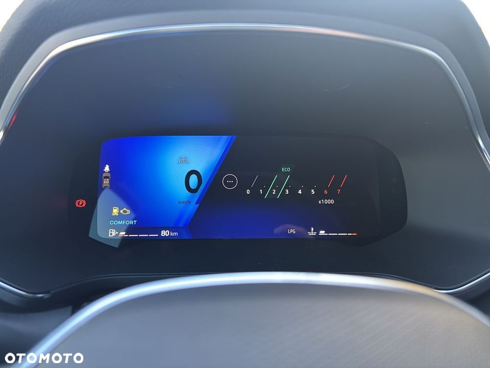 Renault Symbioz - 13