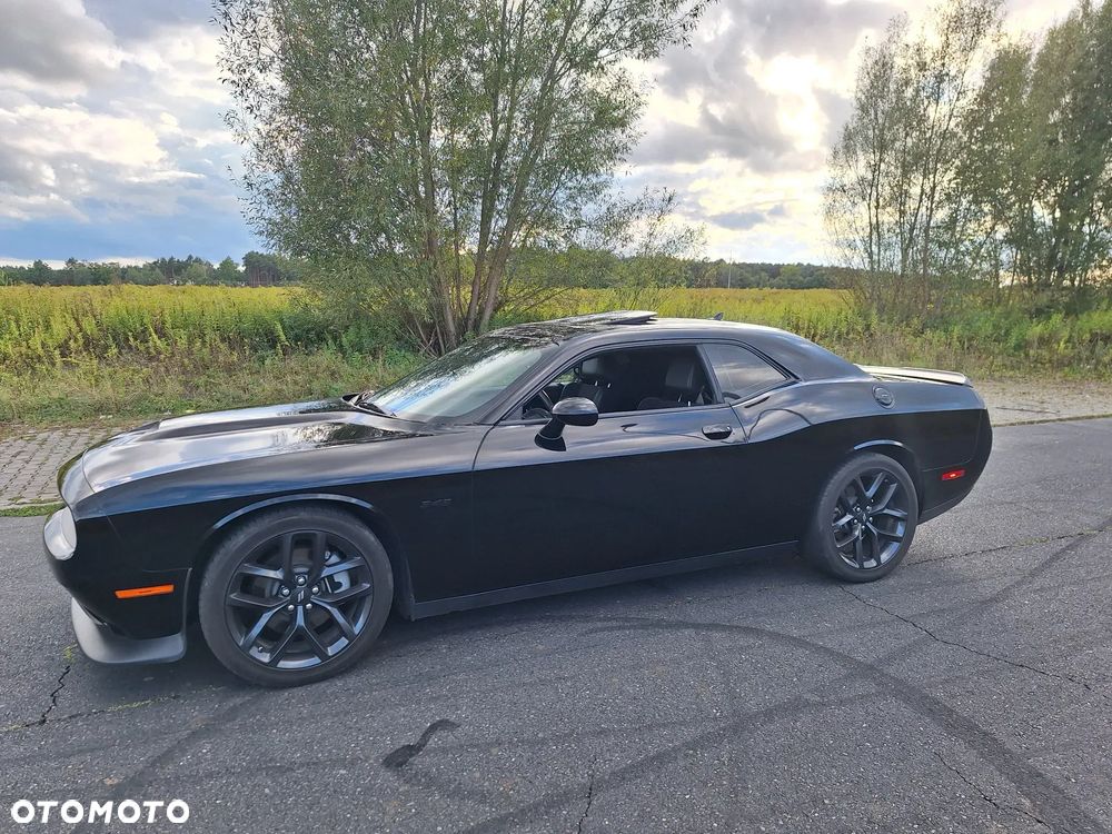 Dodge Challenger 5.7 R/T - 8