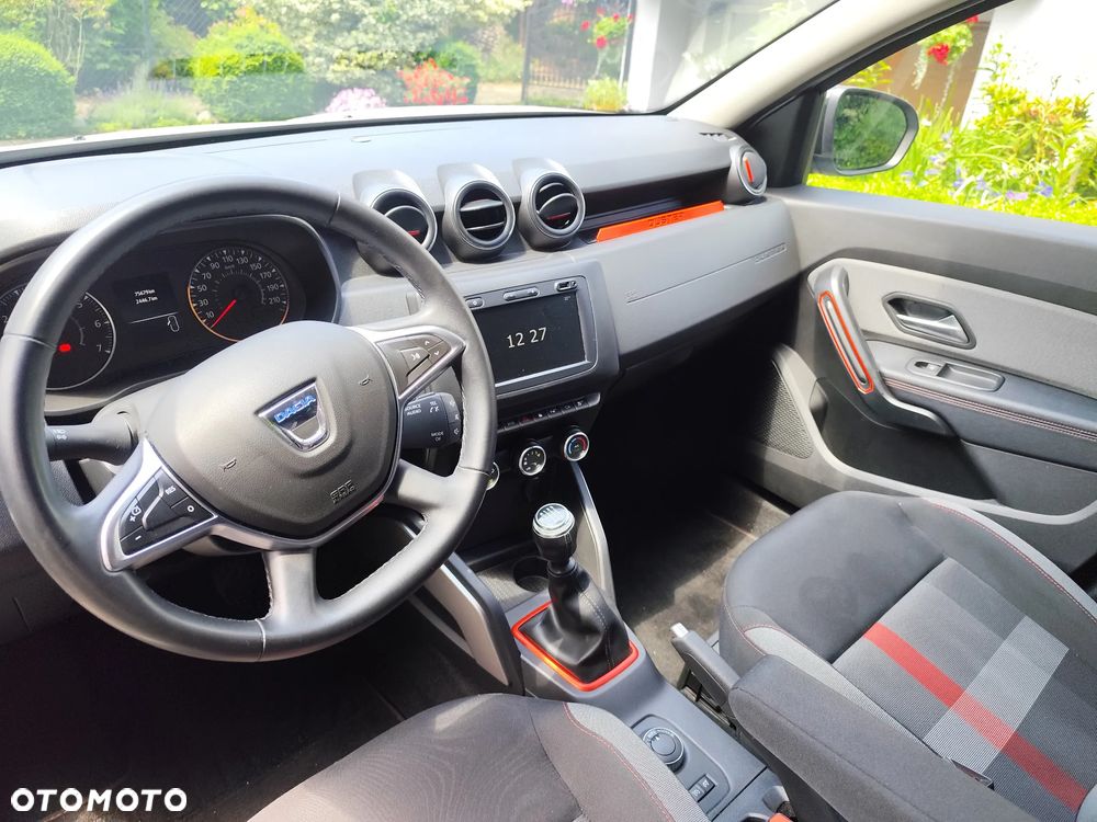 Dacia Duster 1.3 TCe FAP Prestige EU6d - 9