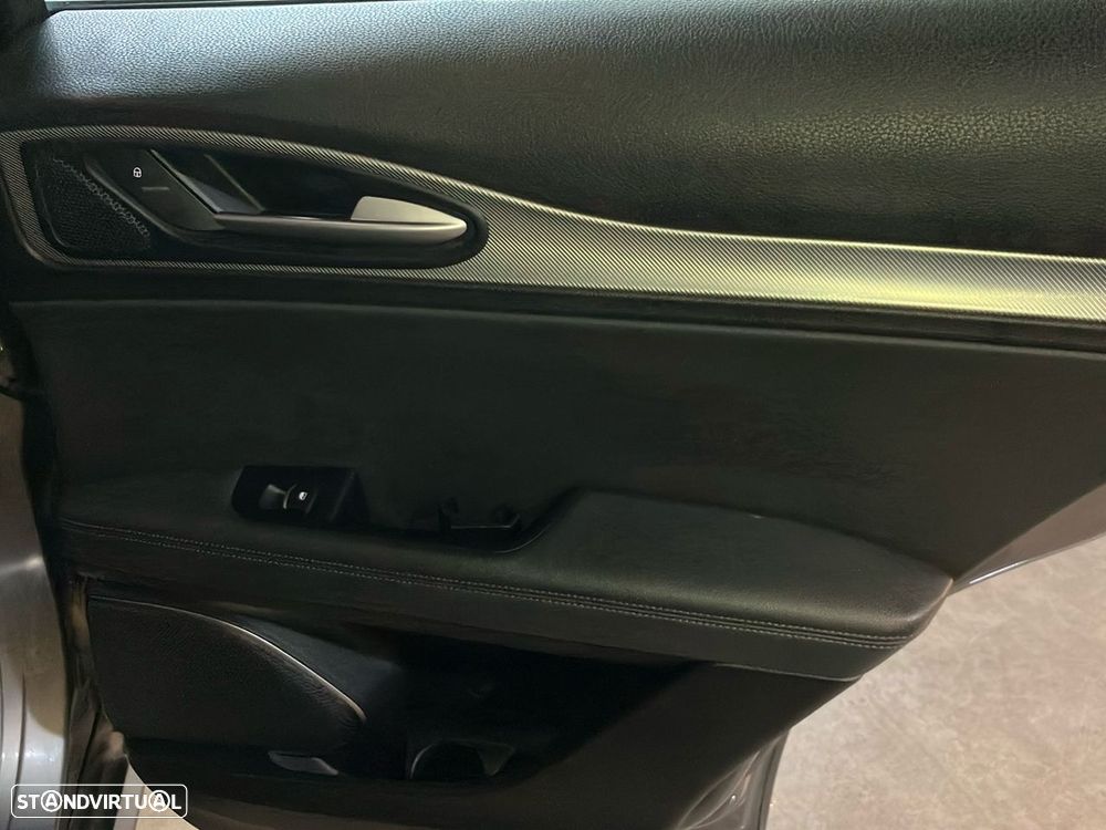 Alfa Romeo Stelvio 2.2 D Super AT8 - 22