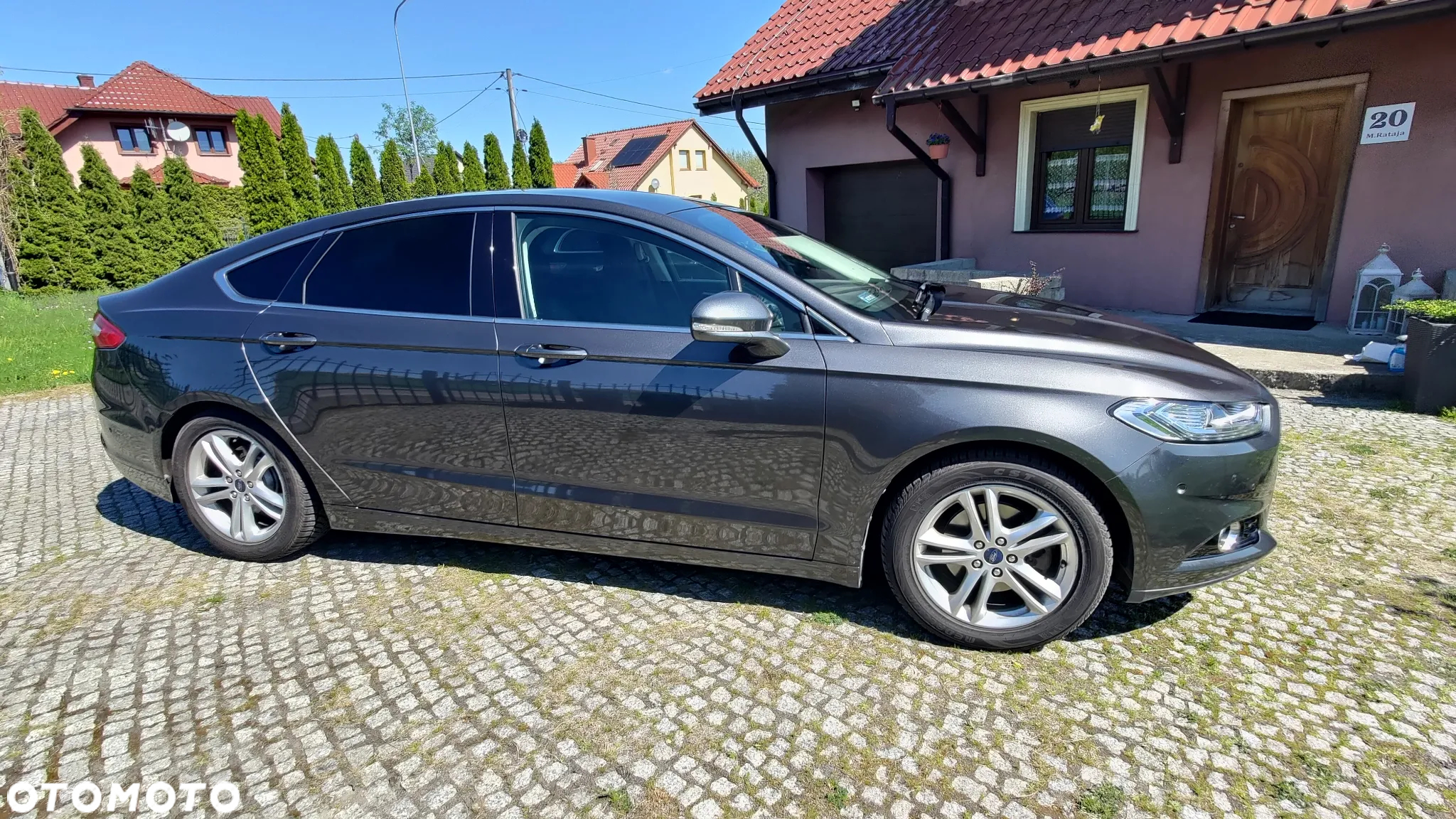 Ford Mondeo 2.0 TDCi Titanium PowerShift - 4