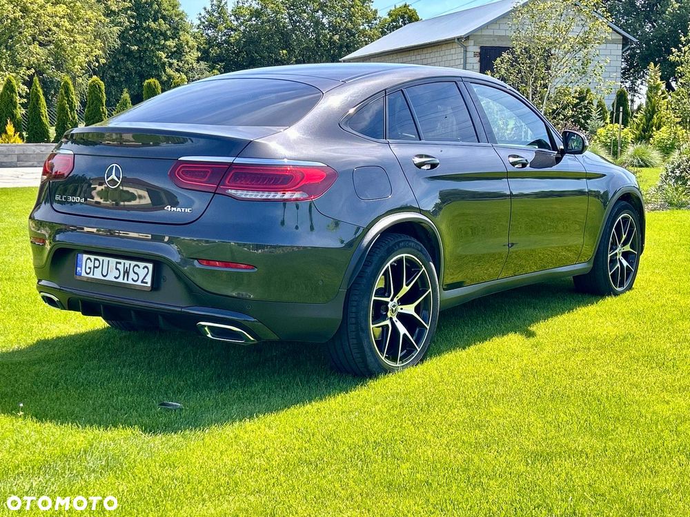 Mercedes-Benz GLC 300 d 4-Matic - 3