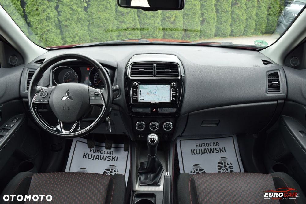 Mitsubishi ASX - 13