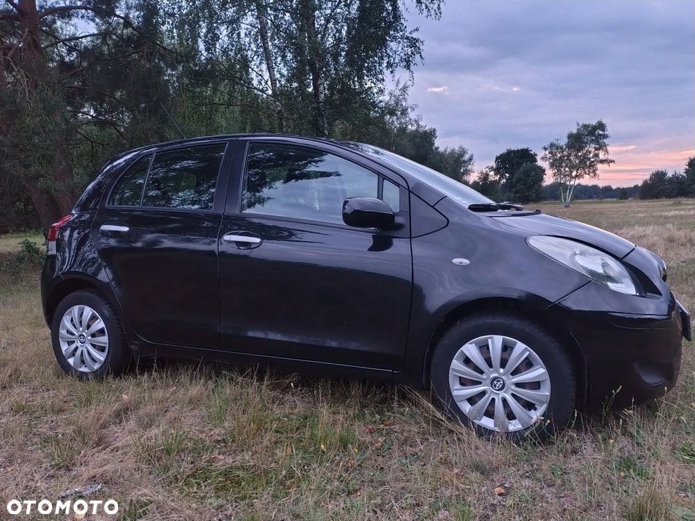 Toyota Yaris 1.33 Luna - 25