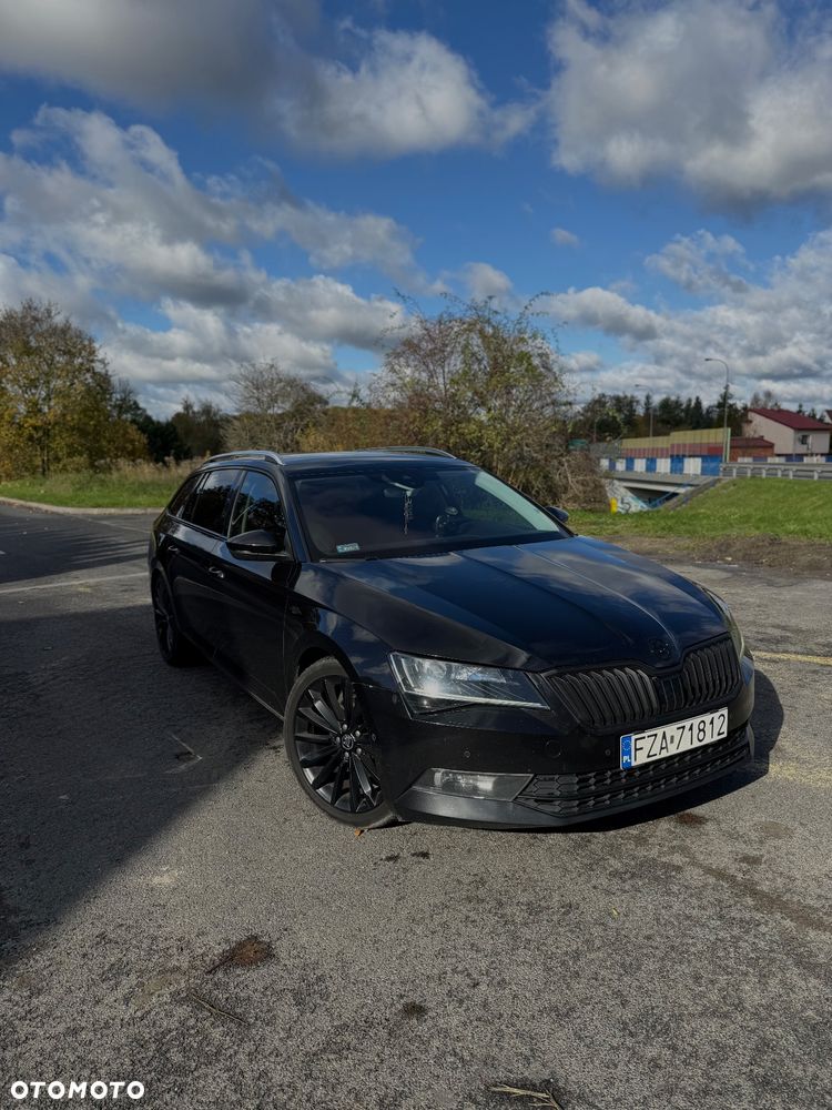 Skoda Superb 2.0 TDI DSG SportLine - 6