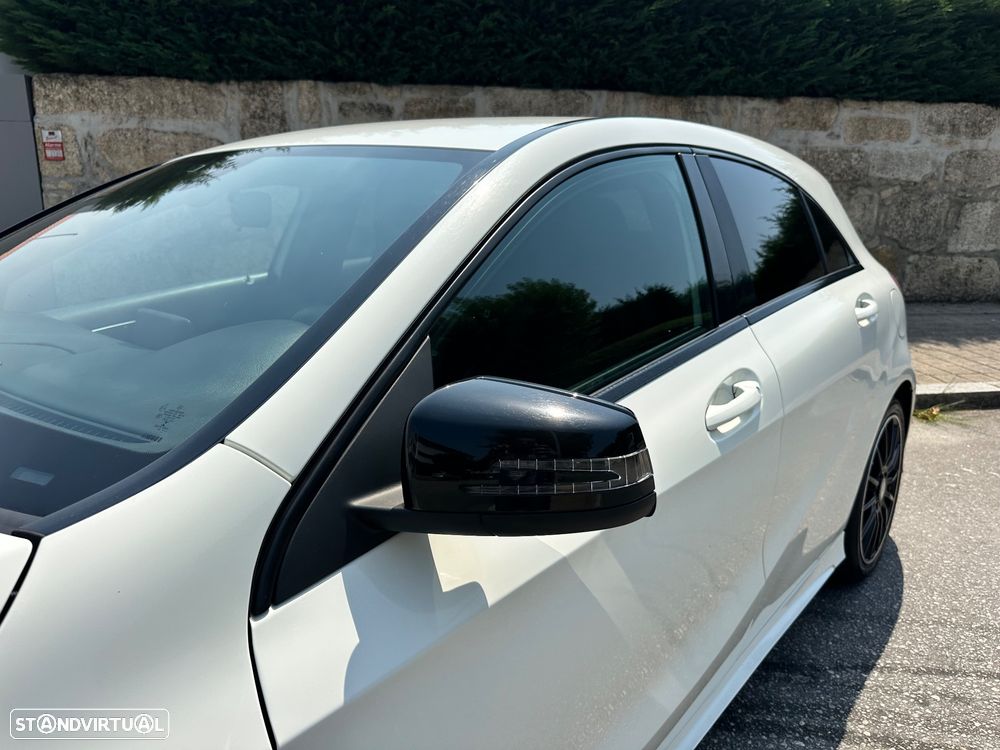 Mercedes-Benz A 180 d AMG Line - 16