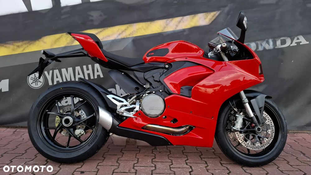 Ducati Panigale V2 - 1