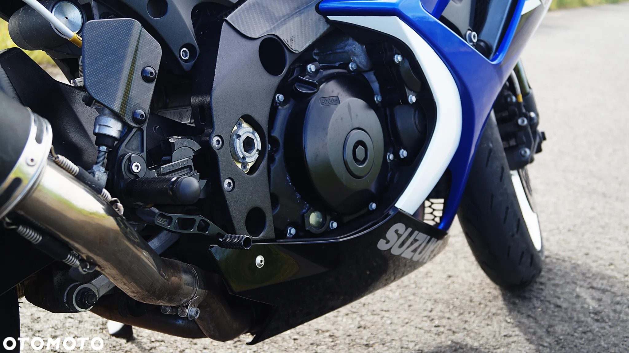 Suzuki GSX-R - 12