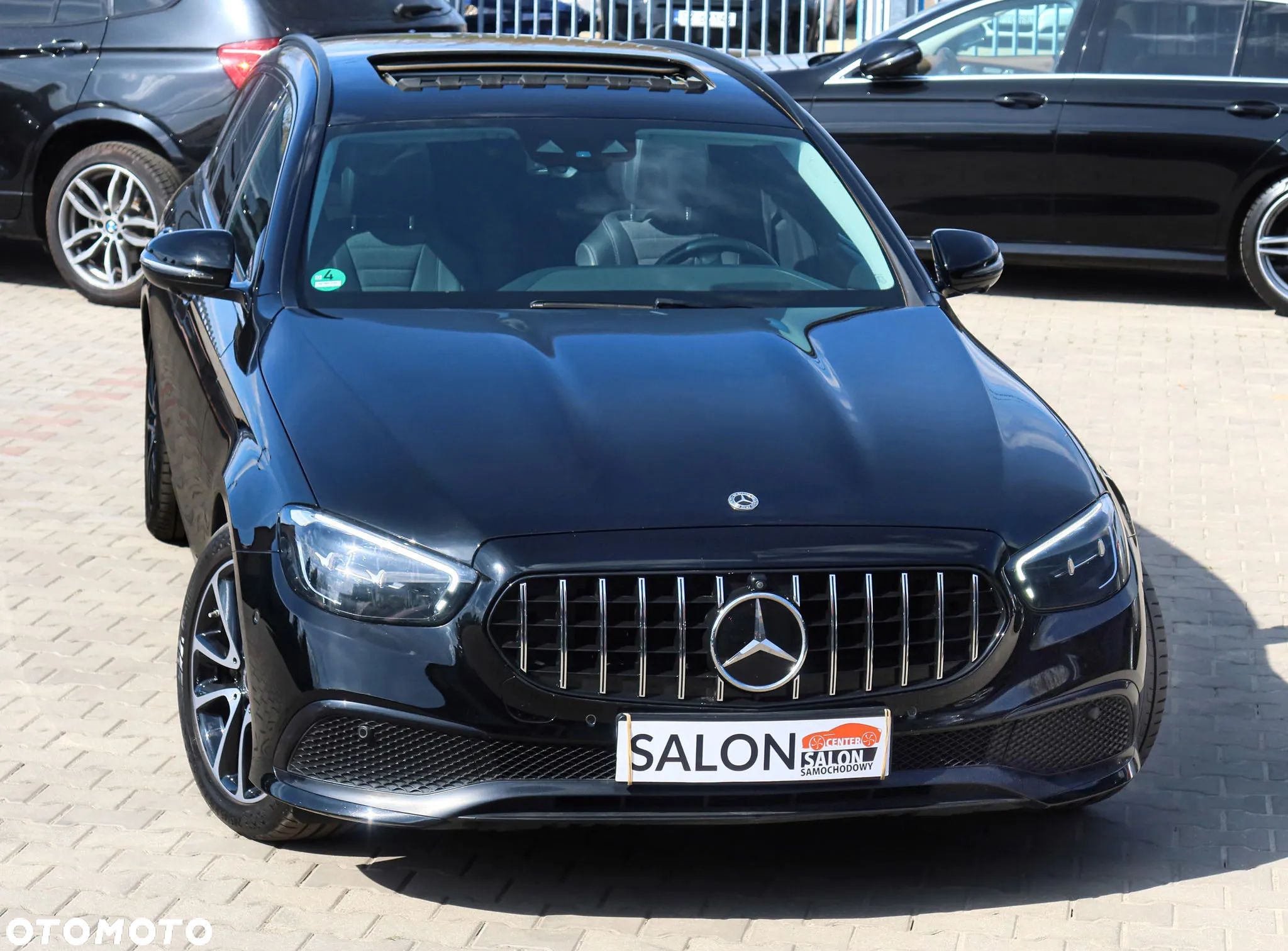 Mercedes-Benz Klasa E 220 d 4Matic T 9G-TRONIC Avantgarde - 1