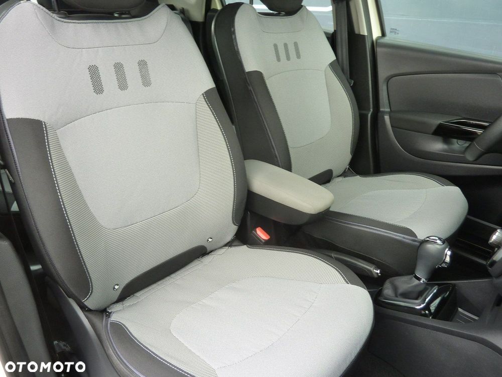 Renault Captur - 17