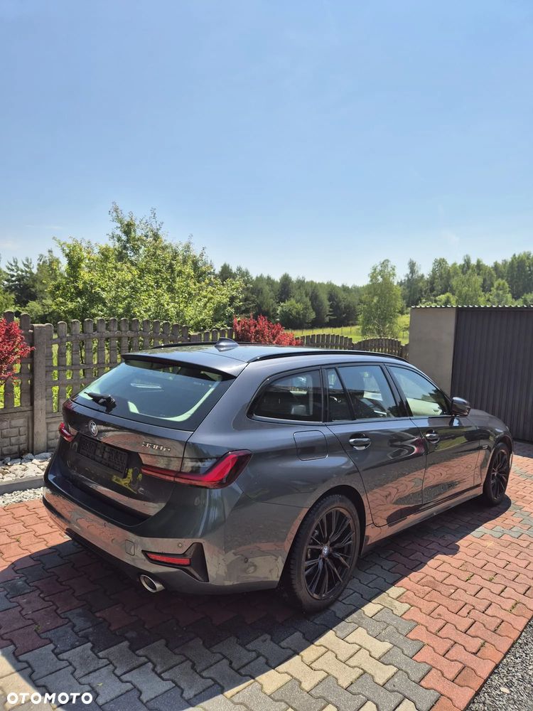 BMW Seria 3 330e xDrive Sport Line - 5