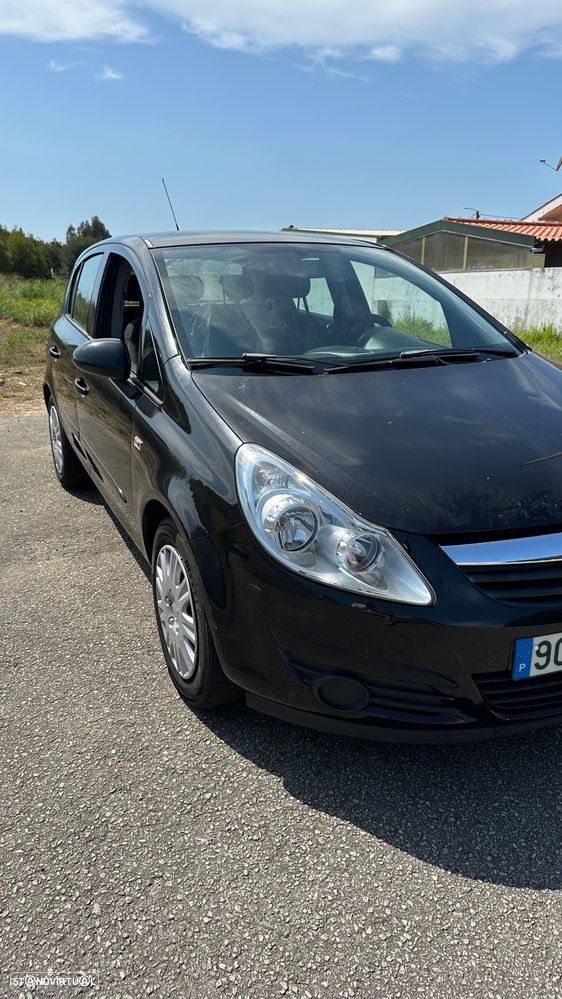 Opel Corsa 1.2 Twinport Cosmo - 3
