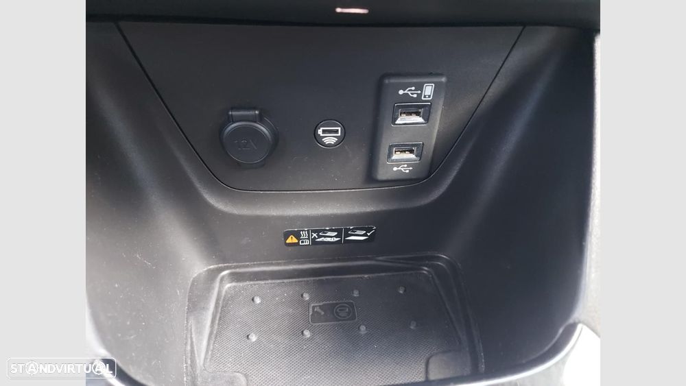 Opel Crossland 1.2 T Elegance - 15