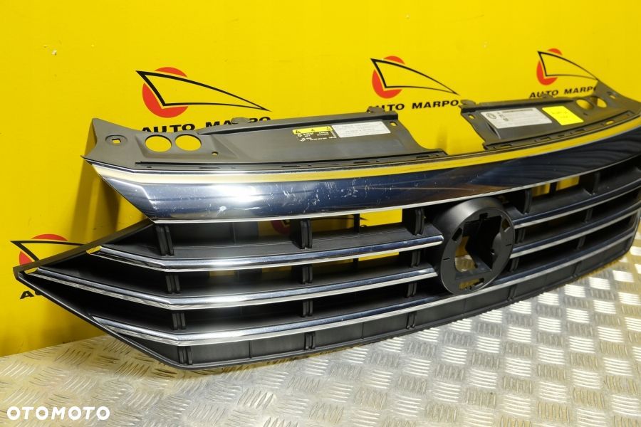 VW JETTA 2019 2020- GRILL ATRAPA PRZÓD CHROM USA - 4