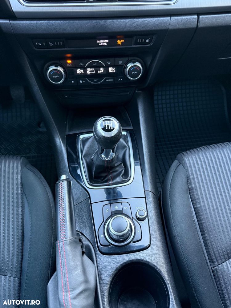Mazda 3 SKYACTIV-G 120 Exclusive-Line - 29