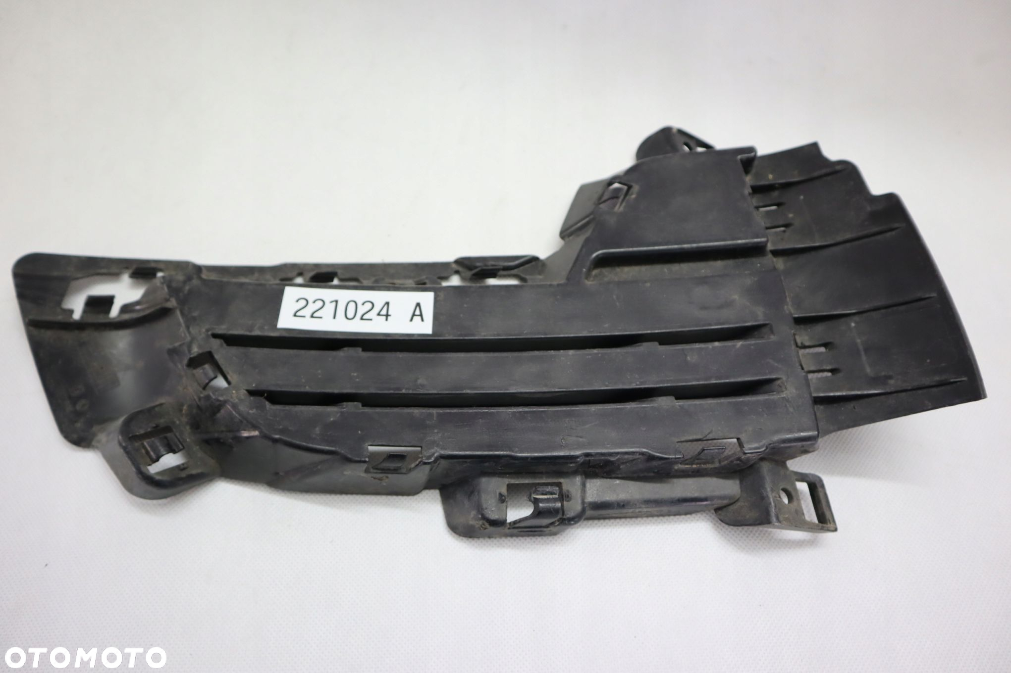 KRATKA ZDERZAKA BOCZNA PRAWA BMW X5 F15 51117307994 ORYGINAŁ - 5