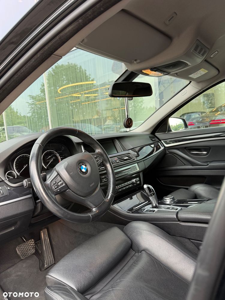 BMW Seria 5 520d - 9