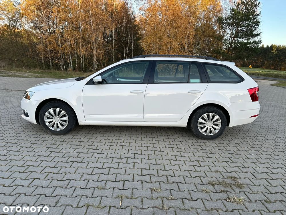 Skoda Octavia - 4