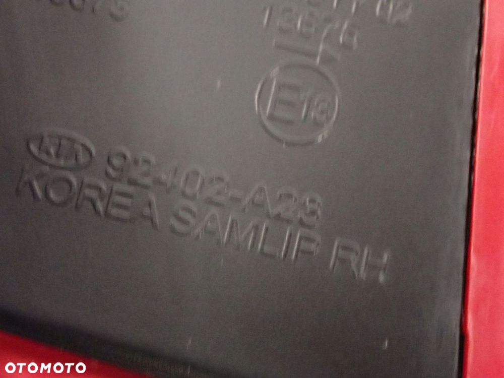 KIA CEED II KOMBI SW 12-14 LAMPA TYLNA PRAWA LED - 10