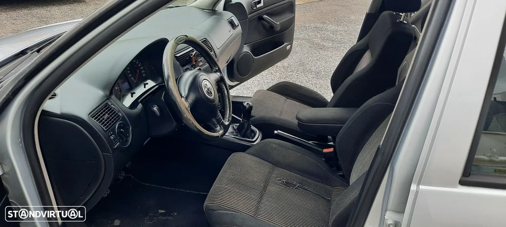 VW Golf 1.9 TDi Sport Generation - 12