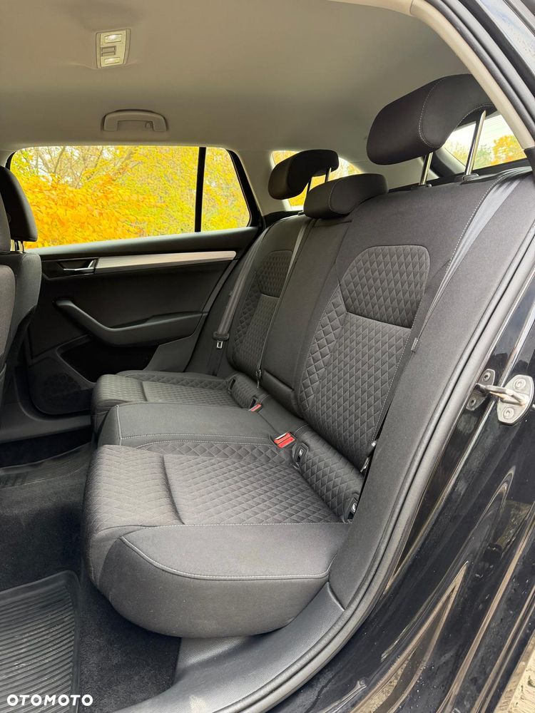 Skoda Superb 2.0 TDI SCR Ambition DSG - 12