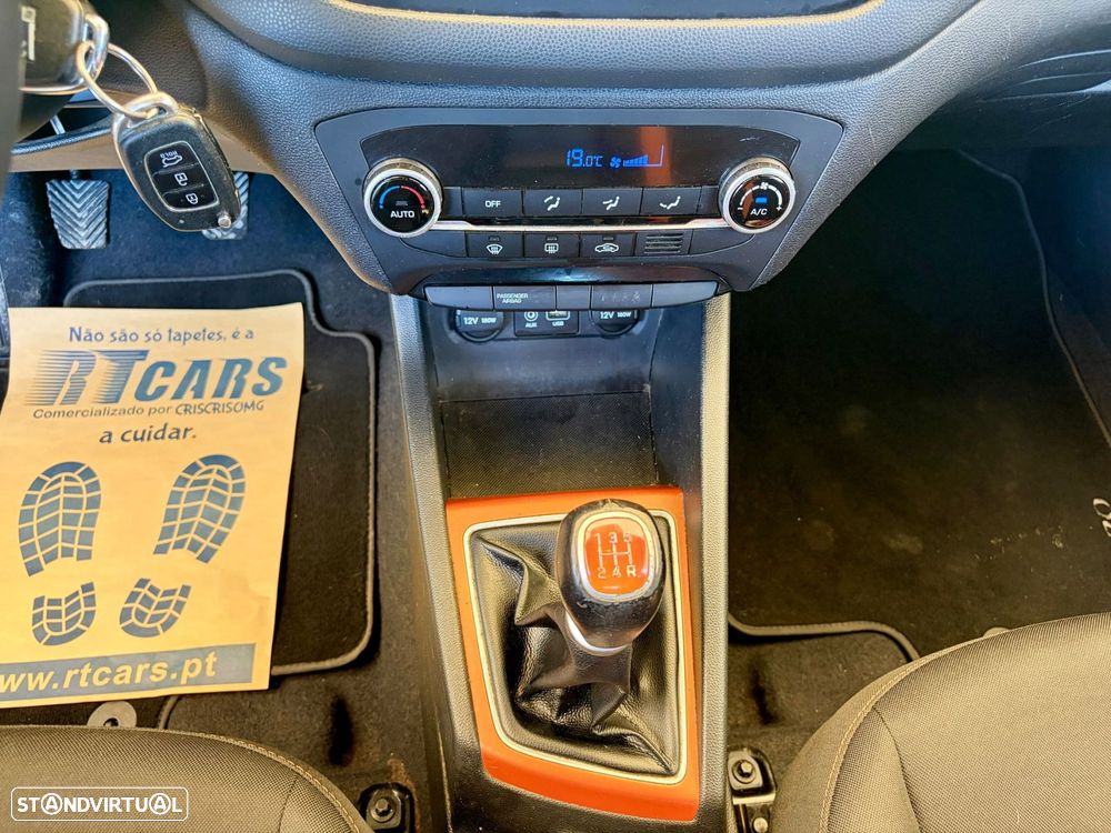 Hyundai i20 1.2 Comfort+Pack Look - 15