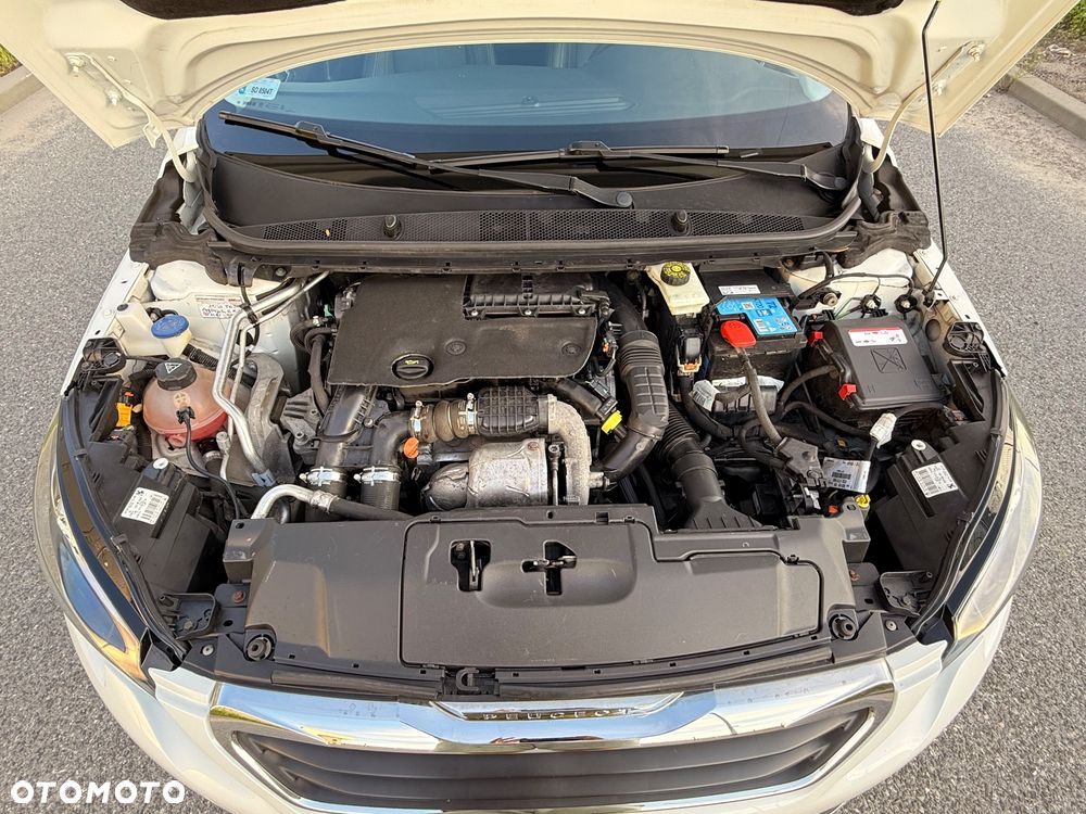 Peugeot 308 1.6 BlueHDi Allure S&S - 37