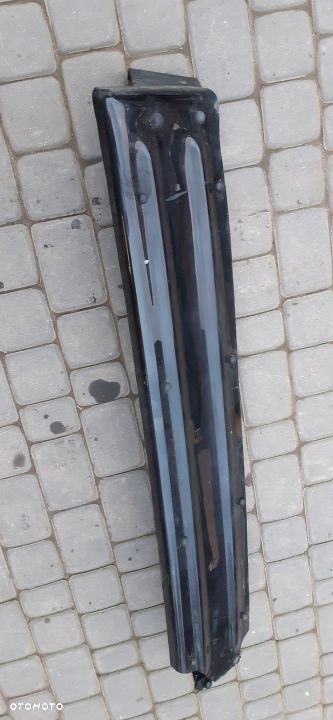 Nissan Patrol GR Daszek Spoiler Klapy - 1