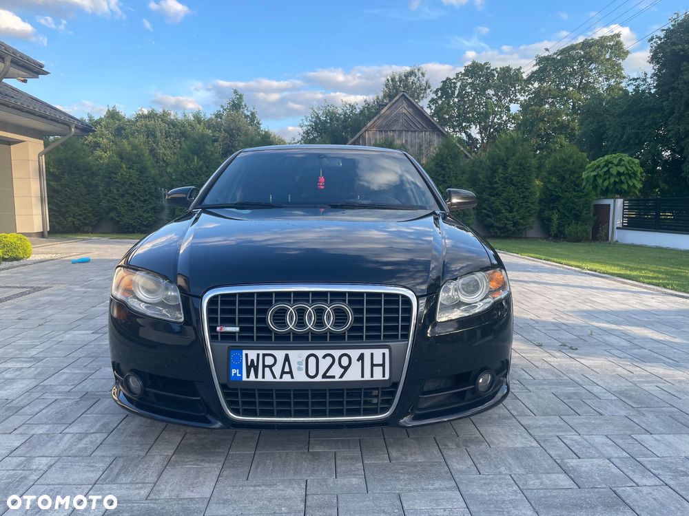 Audi A4 Limousine - 5