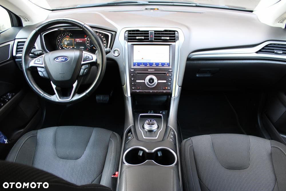 Ford Mondeo - 9