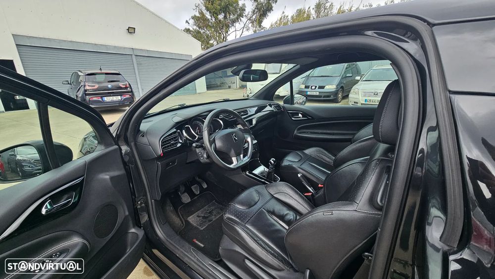 Citroën DS3 1.6 HDi Airdream So Chic - 10