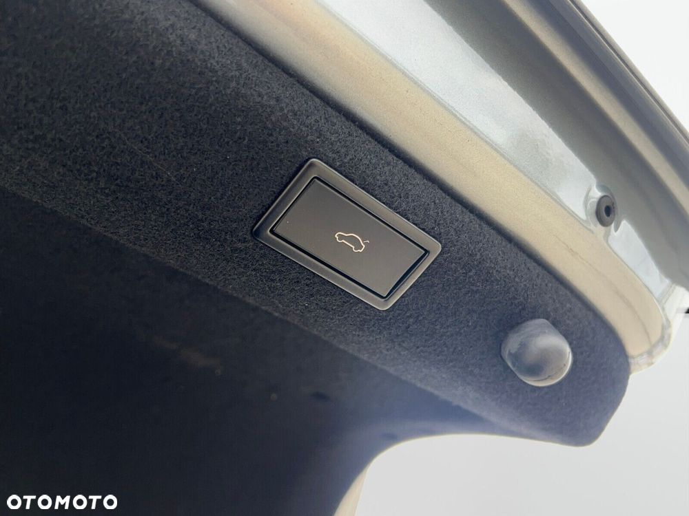 Skoda Superb 2.0 TSI L&K DSG - 14