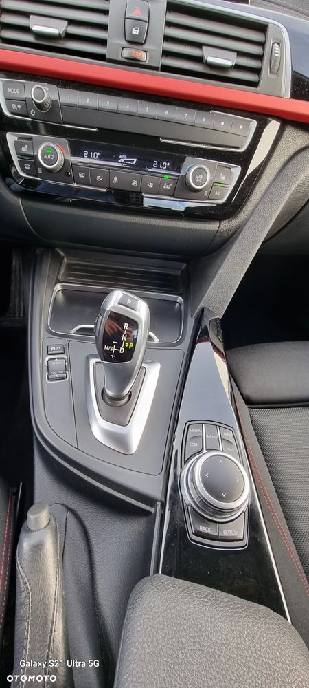 BMW Seria 3 318d Sport Line - 13