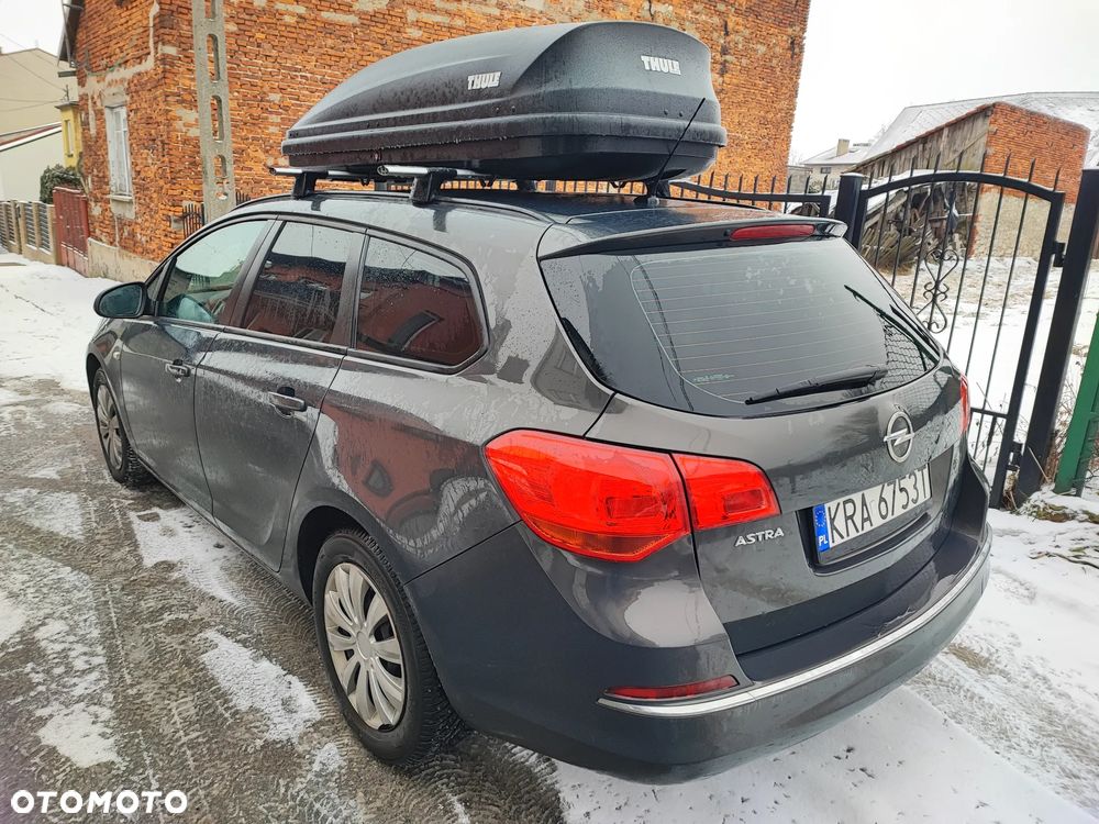 Opel Astra 1.6 Essentia - 2