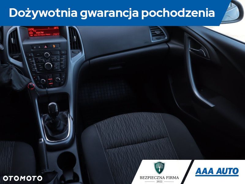 Opel Astra - 10