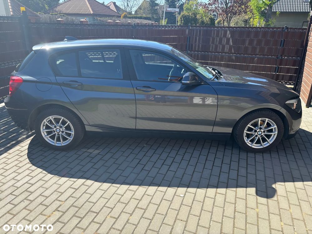 BMW Seria 1 116i - 3
