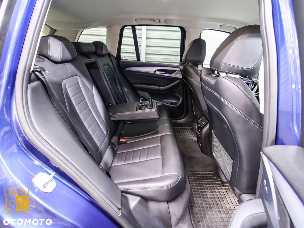 BMW X3 xDrive20d xLine - 11