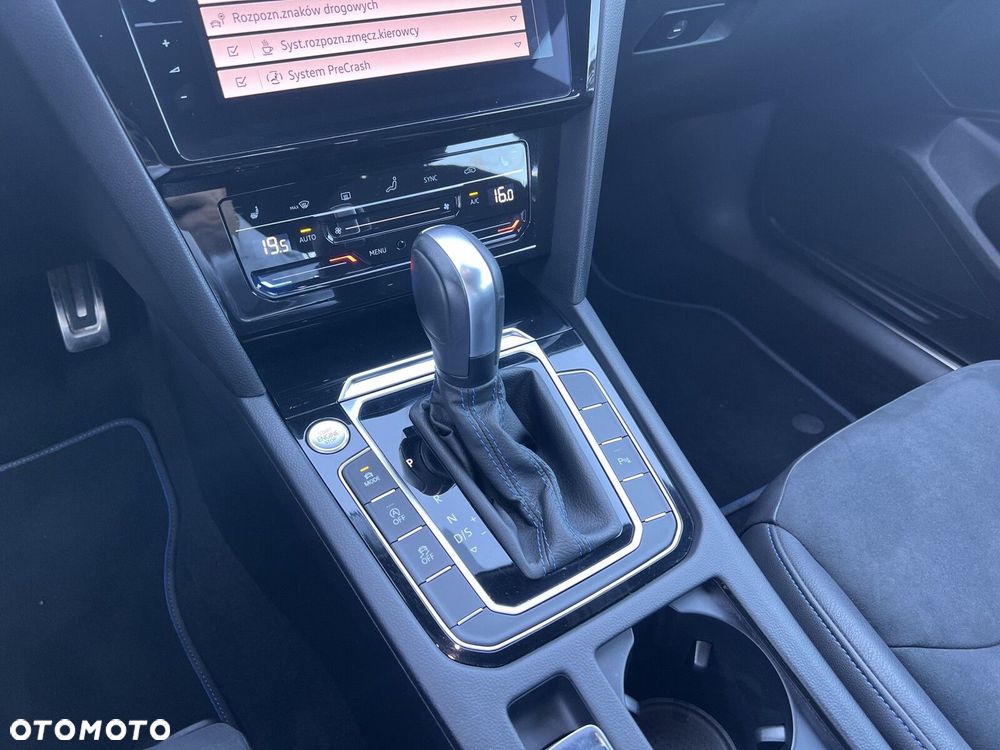 Volkswagen Arteon Shooting Brake - 16