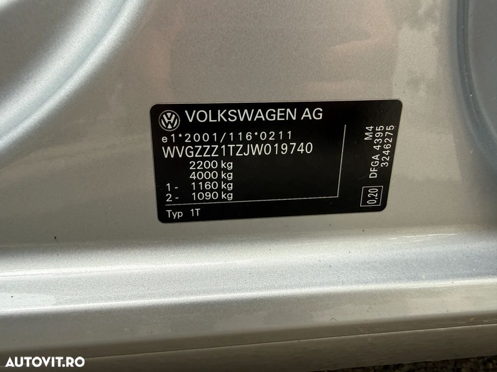 Volkswagen Touran - 36