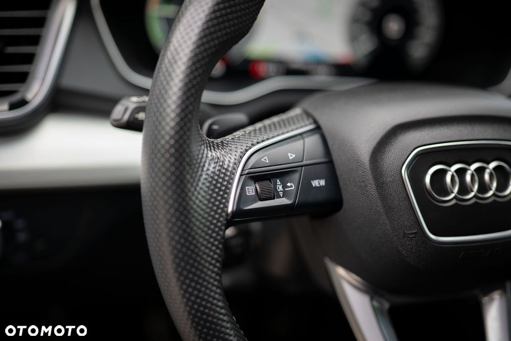 Audi Q5 50 TFSIe quattro S tronic S line - 28