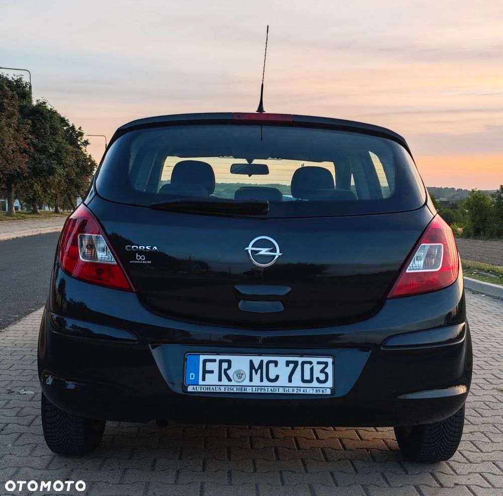 Opel Corsa - 28