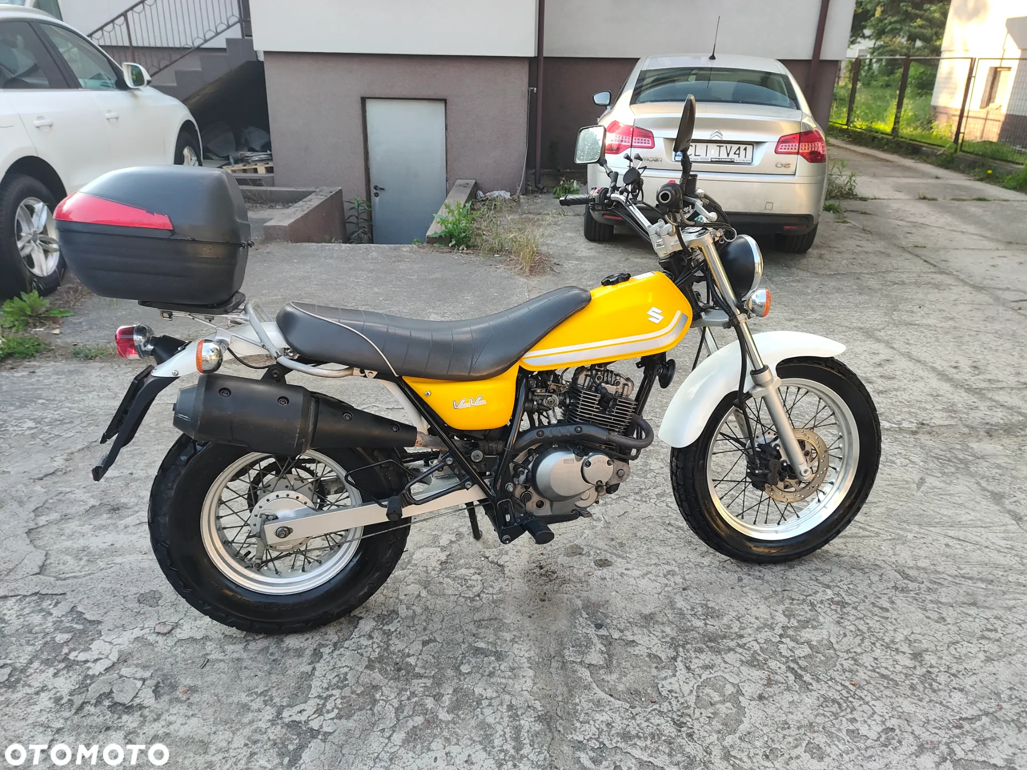 Suzuki RV - 5