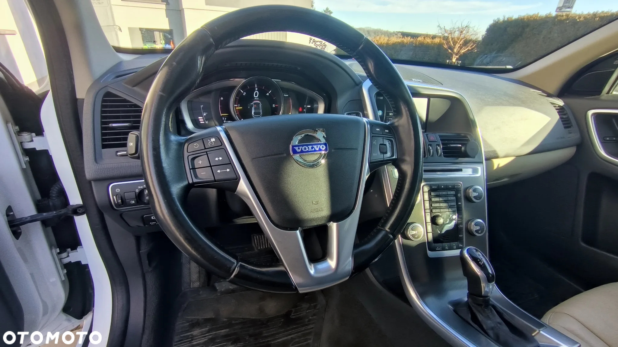 Volvo XC 60 D4 Geartronic Summum - 25