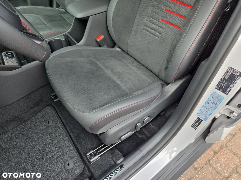 Hyundai Kona 1.6 T-GDI N-Line DCT - 13