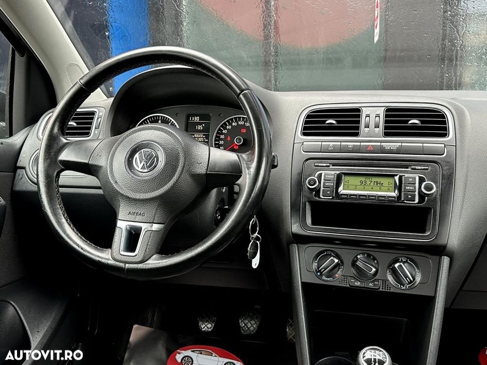 Volkswagen Polo - 7