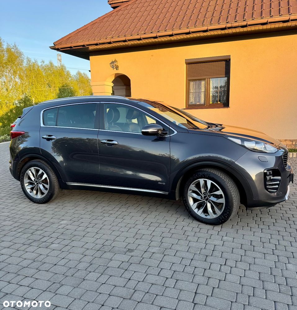 Kia Sportage 2,0 CRDI AWD GT Line - 5