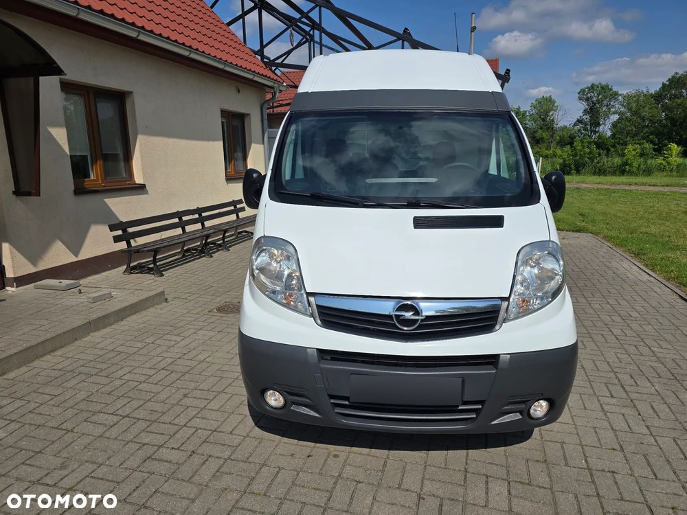 Opel Vivaro - 15