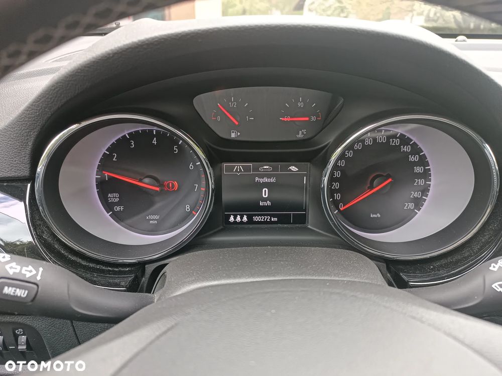 Opel Astra 1.4 T Dynamic - 10