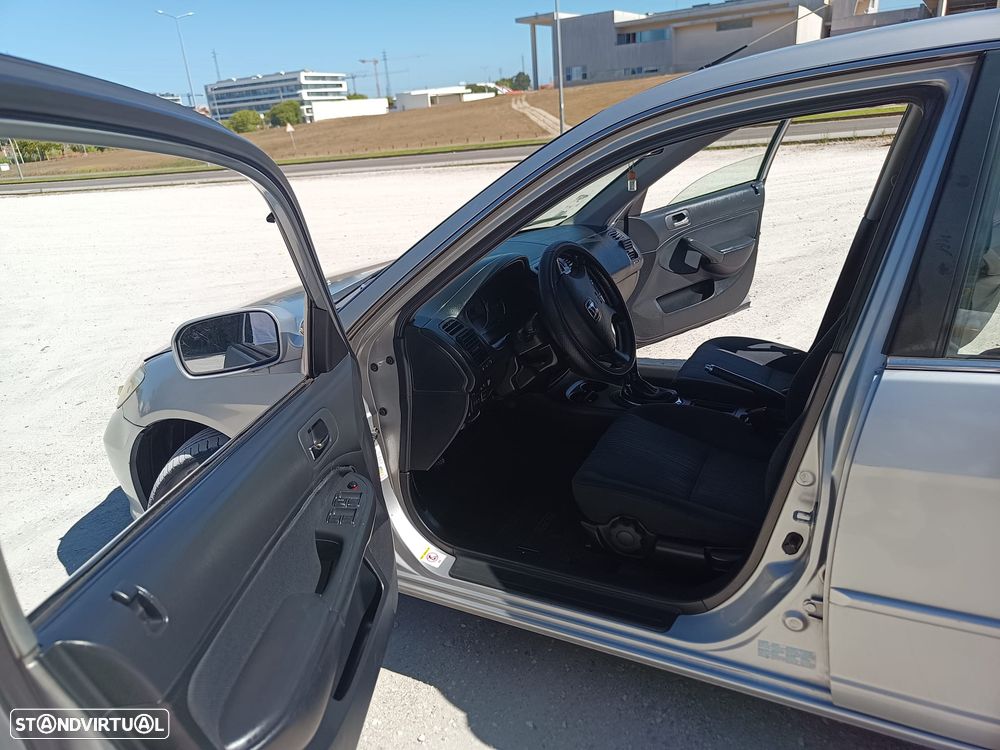 Honda Civic 1.3 IMA - 10